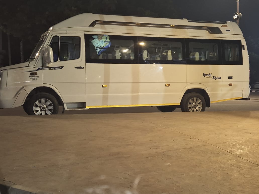 Tempo traveller