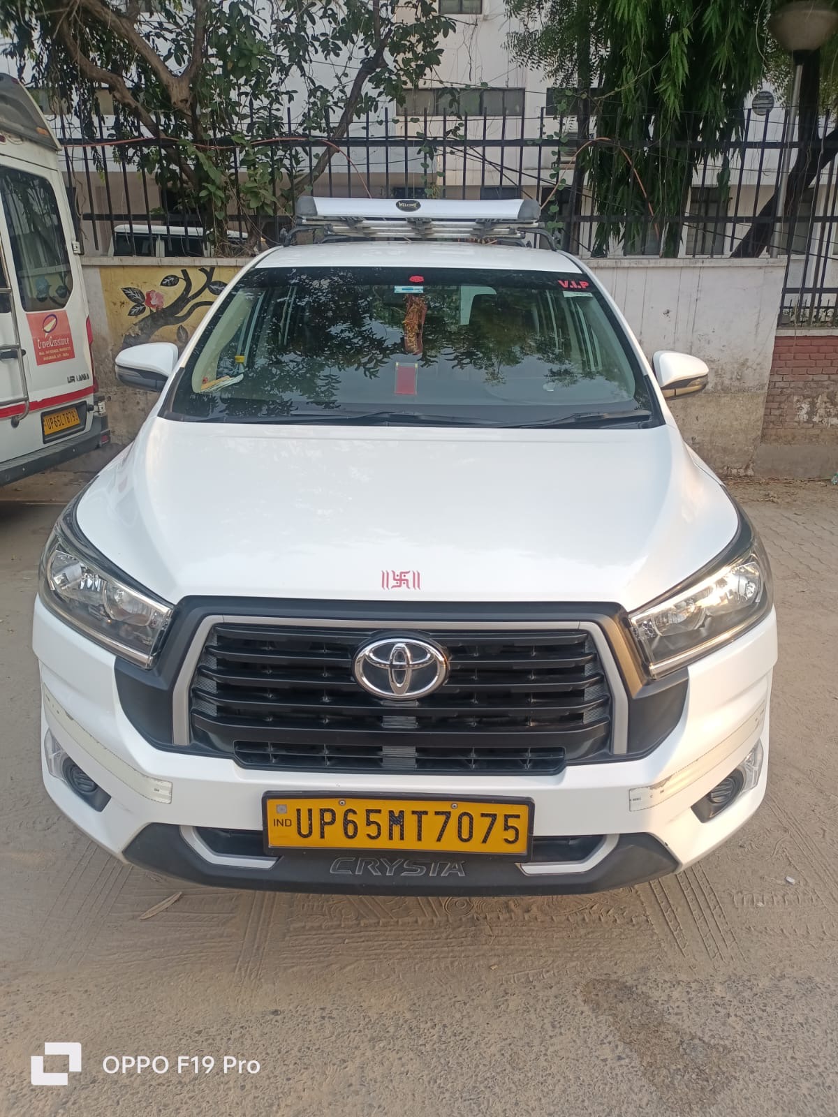 Innova Crysta